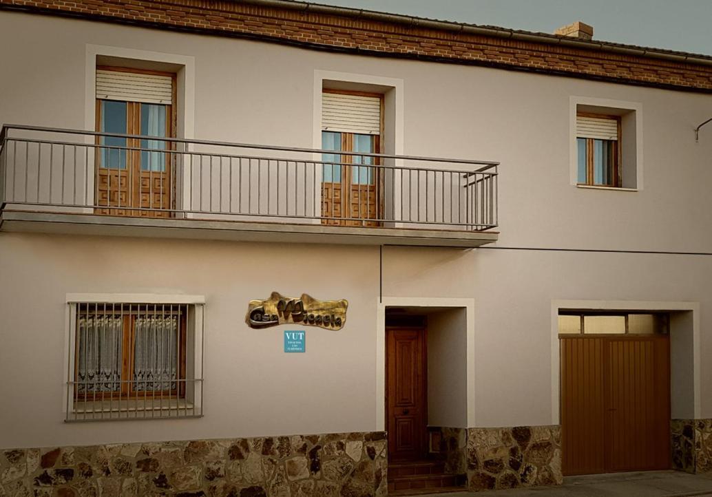 Casa Rural Micaela En Navas De Oro Exteriör bild